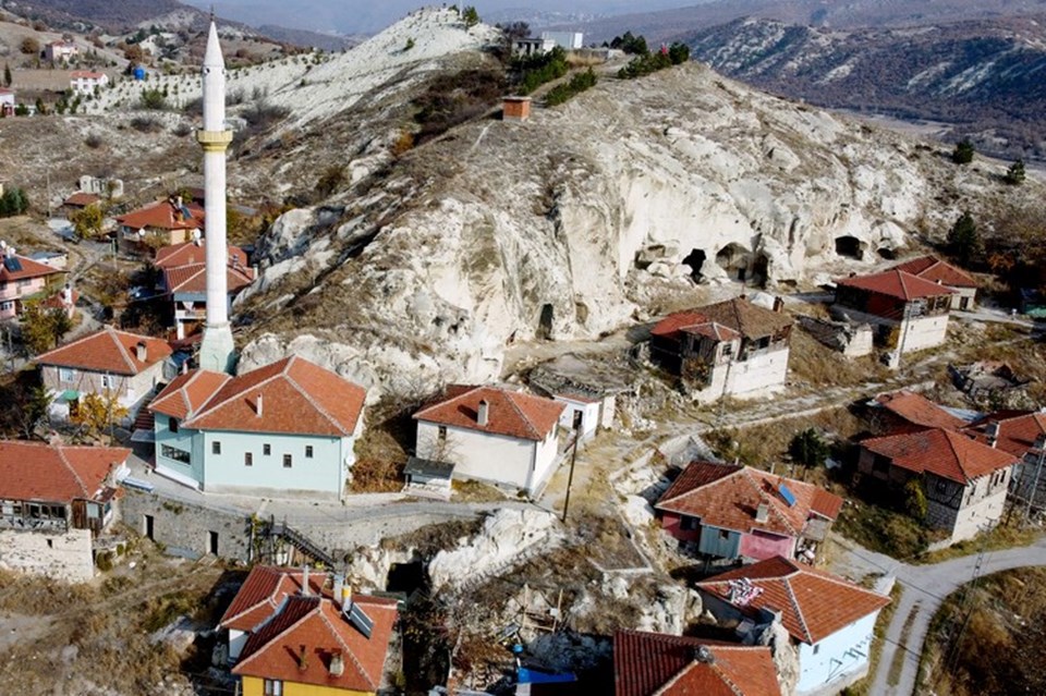 Mahkemeağacin'deki Bizans dönemi kaya yerleşimi restorasyonla korunacak - 2