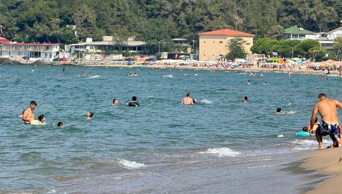 Bartın'da eylülde, hafta sonu deniz keyfi Bartın'da eylülde, hafta sonu deniz keyfi