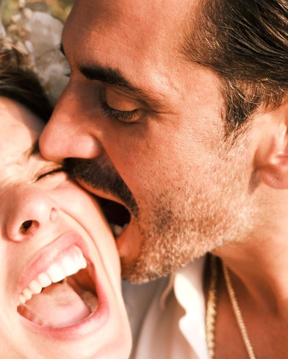 Özge Özpirinçci ve Burak Yamantürk'ten romantik yıl dönümü kutlaması - 5