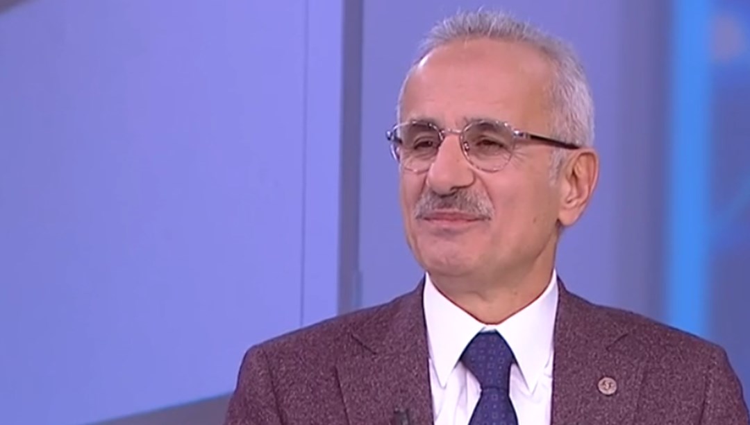 Ulaştırma ve Altyapı Bakanı Uraloğlu NTV'de