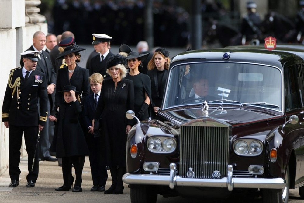 Kraliçe Elizabeth'in cenazesinde Meghan Markle'ın gözyaşları - 9