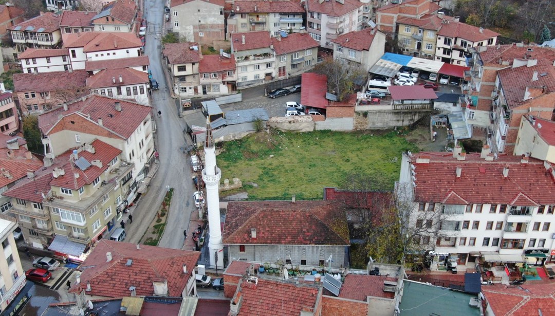 Evliyalar şehrinde onlarca cami ve mescit gazete ilanıyla satılmış! ''100 liraya giden bile var''