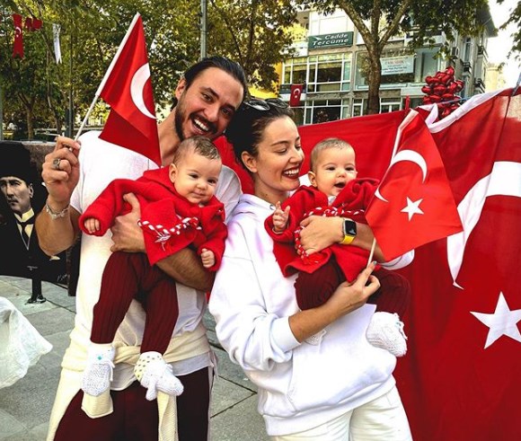 unlu isimlerden 29 ekim cumhuriyet