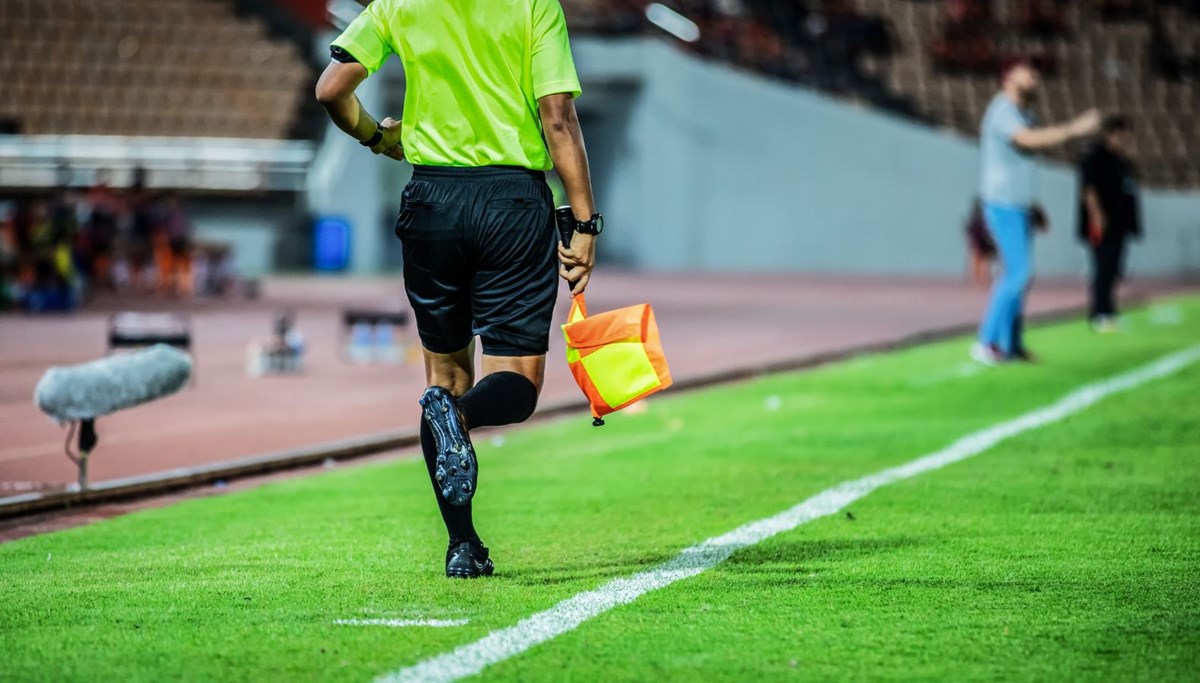 Yeni sezonda Süper Lig'e yarı otomatik ofsayt sistemi geliyor: Maliyeti 8 milyon euro Yeni sezonda Süper Lig'e yarı otomatik ofsayt sistemi geliyor: Maliyeti 8 milyon euro