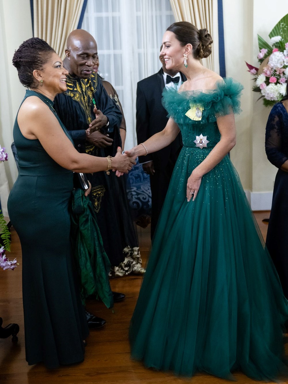 Prens William ve Kate Middleton'dan kölelikle ilgili protestolara cevap - 9