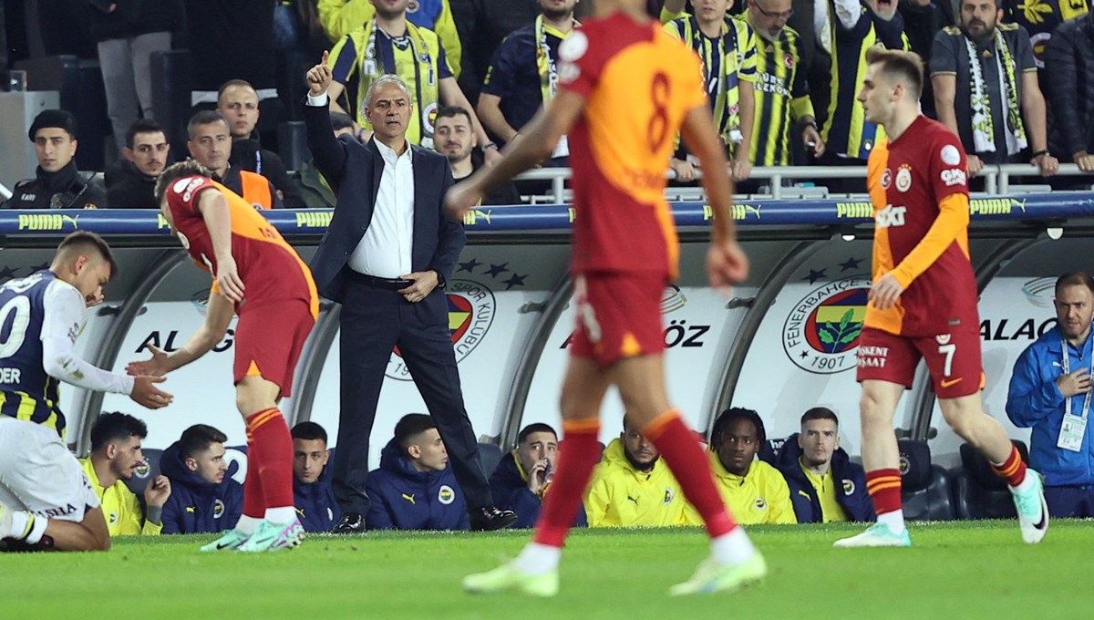 Fenerbahçe'de İsmail Kartal’dan 4 değişiklik Fenerbahçe'de İsmail Kartal’dan 4 değişiklik