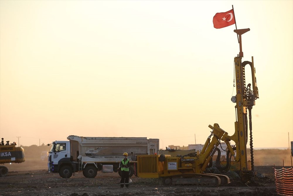 Türkiye'nin Otomobili fabrikasına ilk harç: 18 ayda tamamlanacak - 2