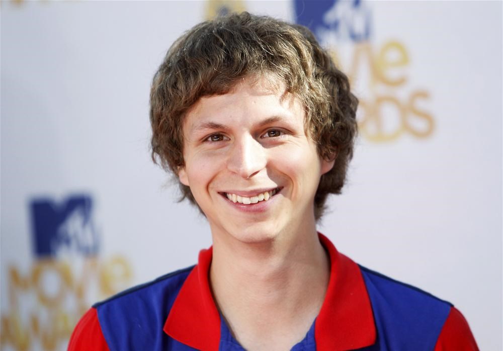 Майклом серой. Майкл сера 2021. Michael Cera 2020. Майкл сера фото. Майкл сера фото 2020.