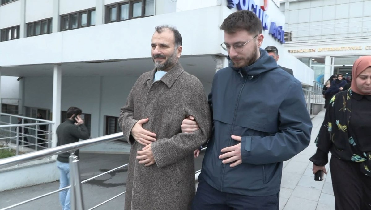 Bıçaklı saldırıya uğrayan Fatih Camii imamı taburcu oldu