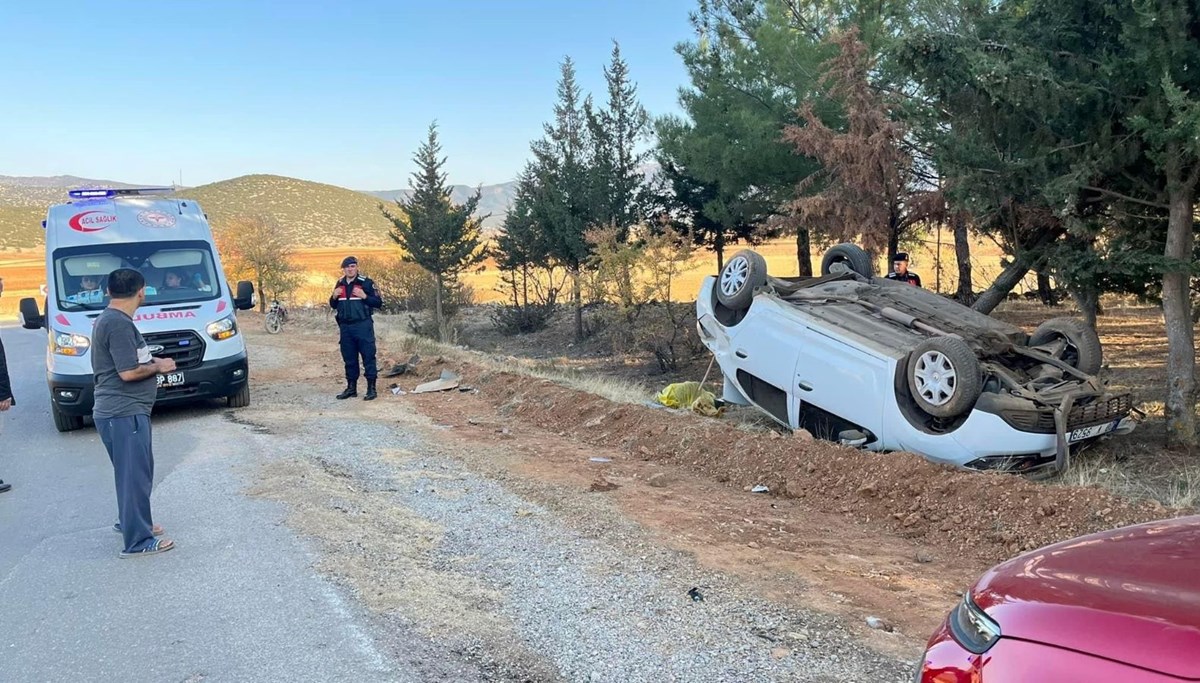 Virajı alamayan araç takla attı: 2 yaralı