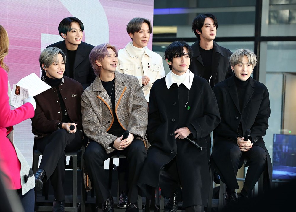 BTS yeni şarkısı Dynamite'la rekor kırdı: Yarım saatte 12 milyon izlenme - 8
