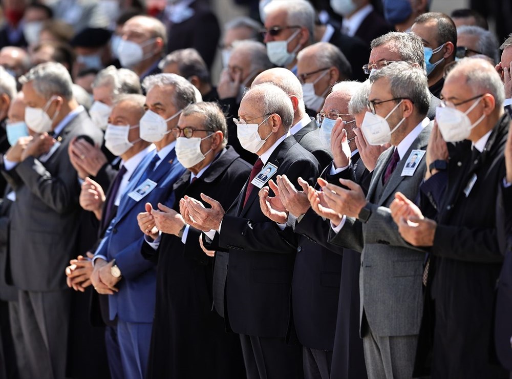 Eski Başbakan Yıldırım Akbulut'a veda - 9