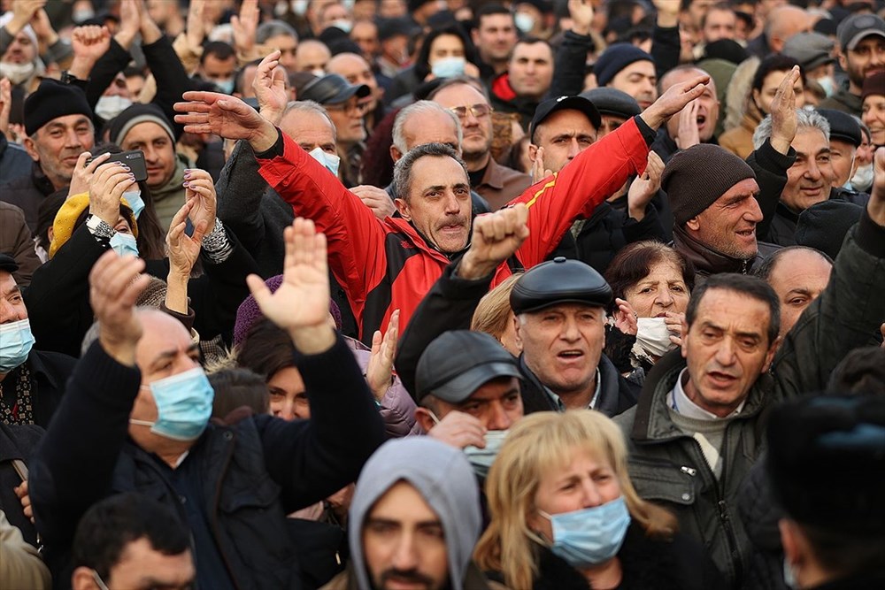 Ermenistan'da Paşinyan destekçilerine seslendi - 8