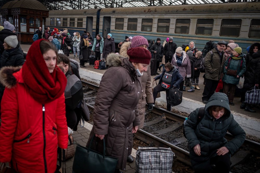 Rus saldırısından kaçış: Lviv tren istasyonunda endişeli bekleyiş - 9