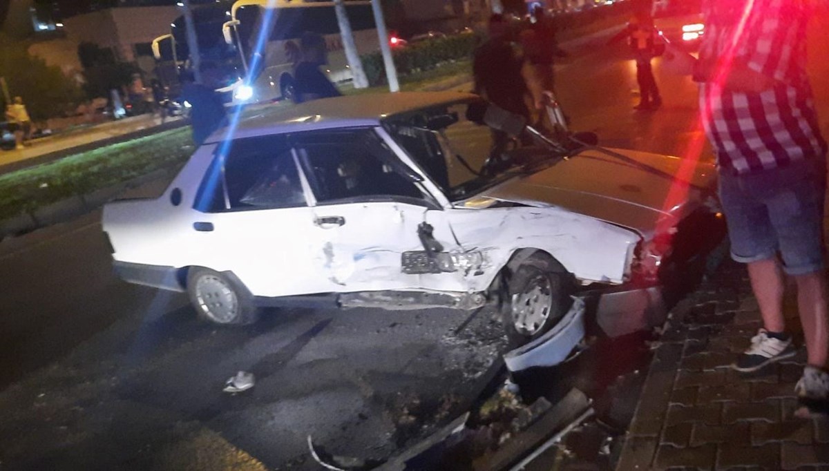 Kuşadası'nda trafik kazası Kuşadası'nda trafik kazası