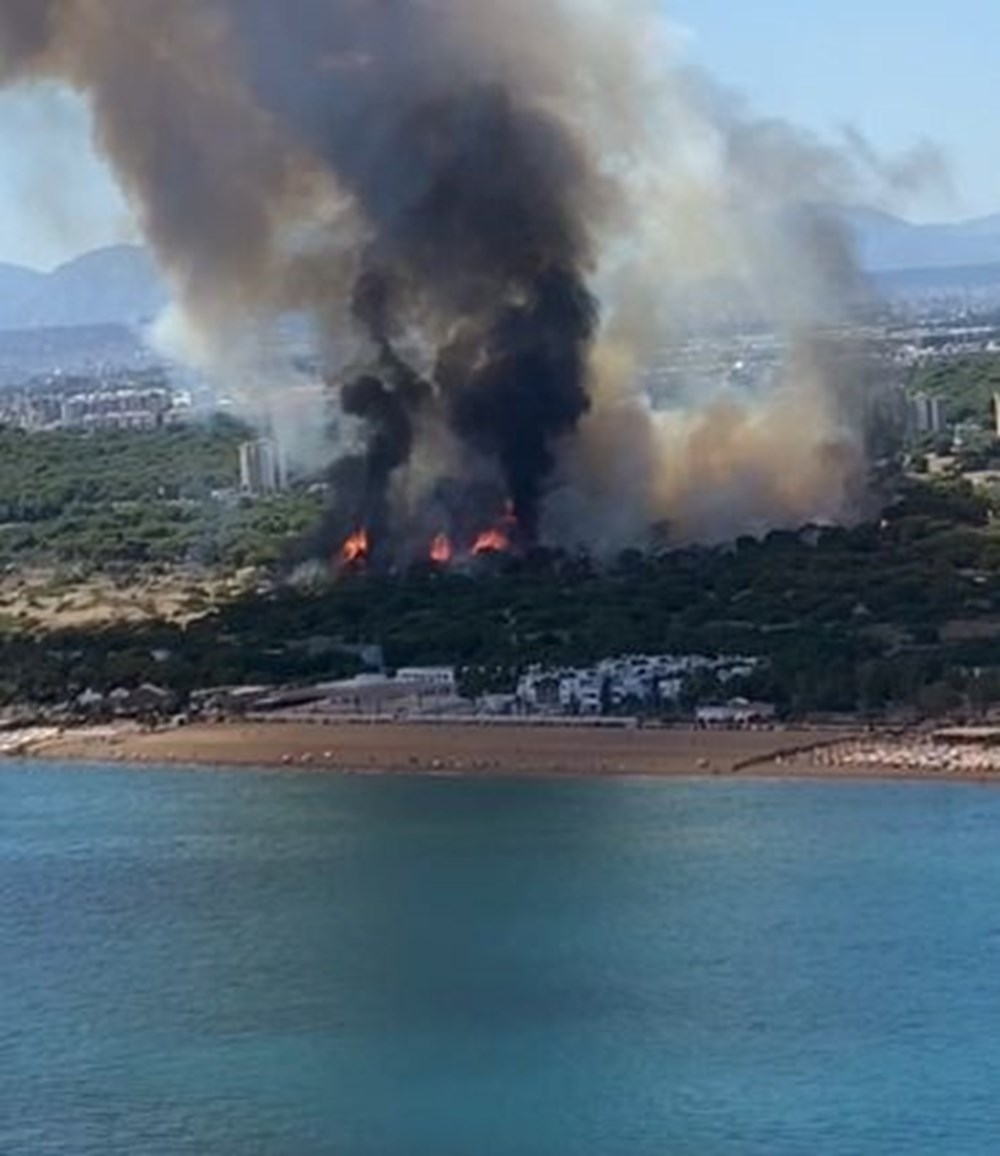 Bursa'da kampüse sıçrayan yangın kontrol altında: Cumhuriyet Başsavcılığı soruşturma başlattı - 8