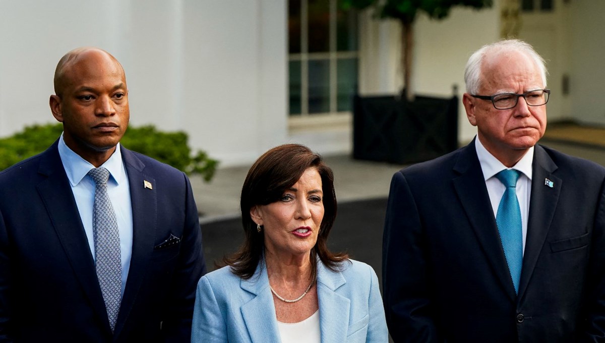 ABD'de eyalet valileri Joe Biden'a güveniyor ABD'de eyalet valileri Joe Biden'a güveniyor