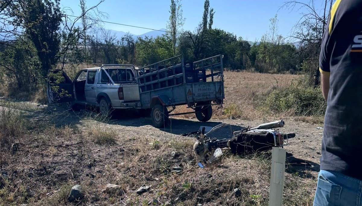 Burdur’da otomobil ile çarpışan motosikletli çocuk yaralandı