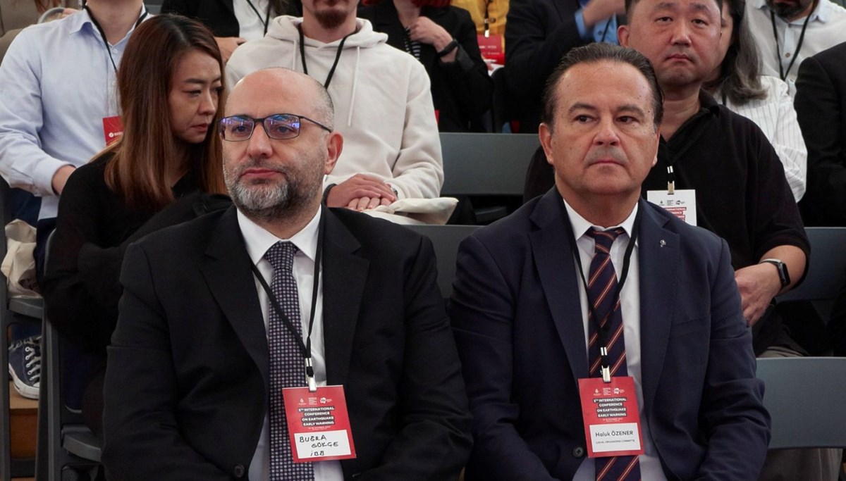 İstanbul’da deprem erken uyarı sistemi tartışıldı | “3-5 saniyede kaçma şansınız yok” İstanbul’da deprem erken uyarı sistemi tartışıldı | “3-5 saniyede kaçma şansınız yok”