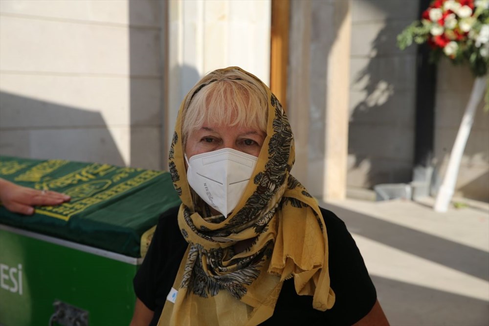 Oyuncu Metin Çekmez son yolculuğuna uğurlandı - 6