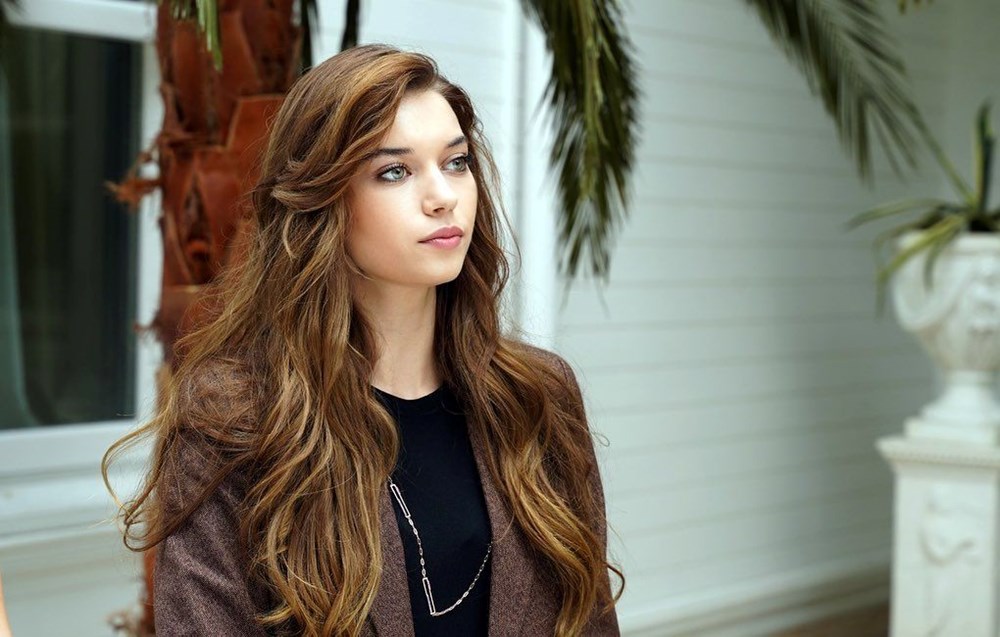 Yalı Çapkını ve Çöp Adam'ın esin kaynağı Gülseren Budayıcıoğlu: Aslında herkesin hayatı bir romandır - 7