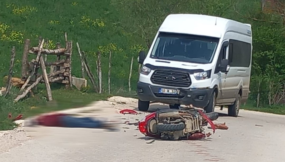 Tokat'ta minibüsle çarpışan motosikletli öldü