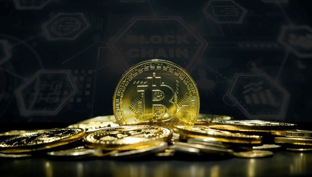 Bitcoin 18 ayın zirvesinde