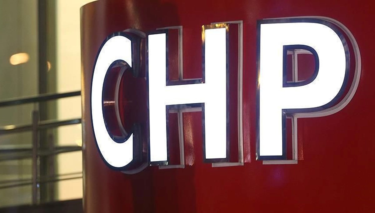 Manisa'da CHP'nin listesi gecikti Manisa'da CHP'nin listesi gecikti