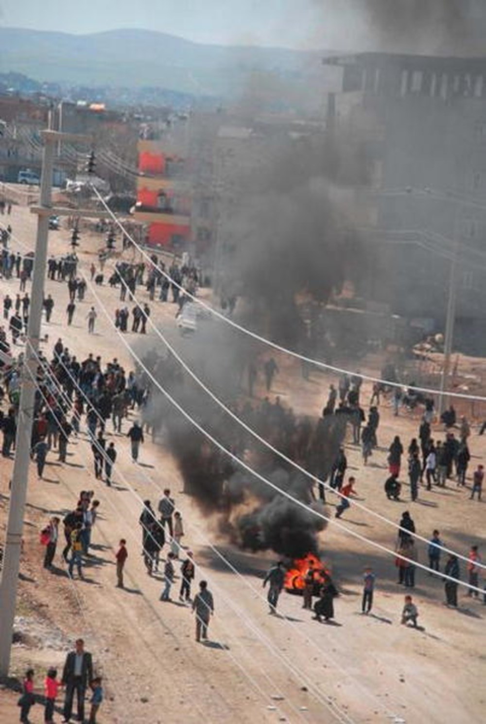 Nevruz gergin başladı - 1