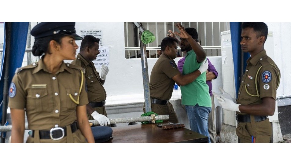 Sri Lanka saldırıyla bağlantılı 140 kişiyi arıyor