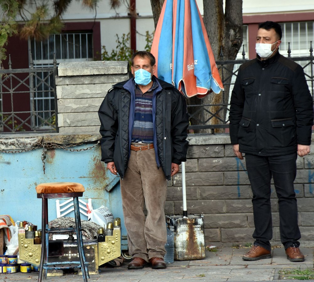 Saat 9'u 5 geçe hayat 1 dakika durdu - 22