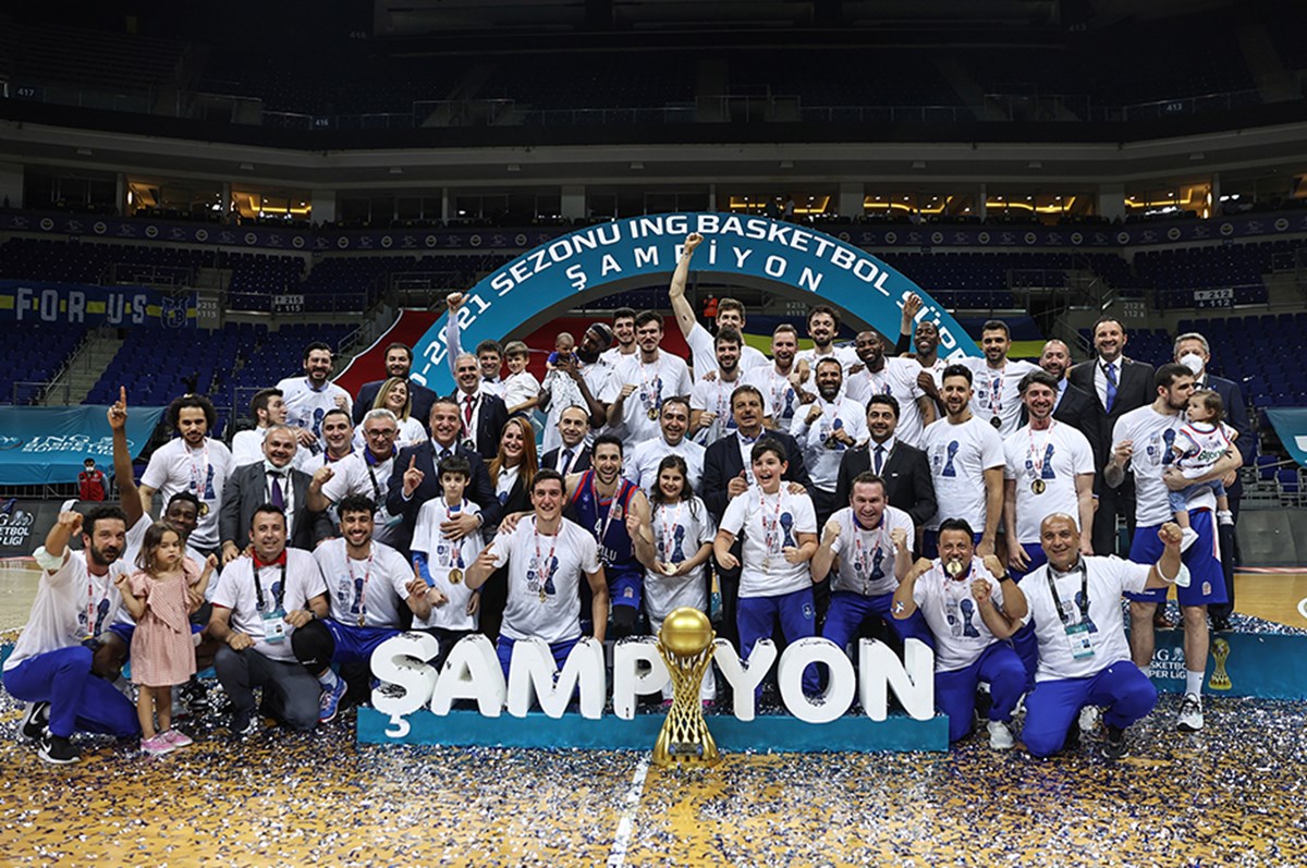 SON DAKİKA: Basketbol Süper Ligi'nde şampiyon Anadolu Efes