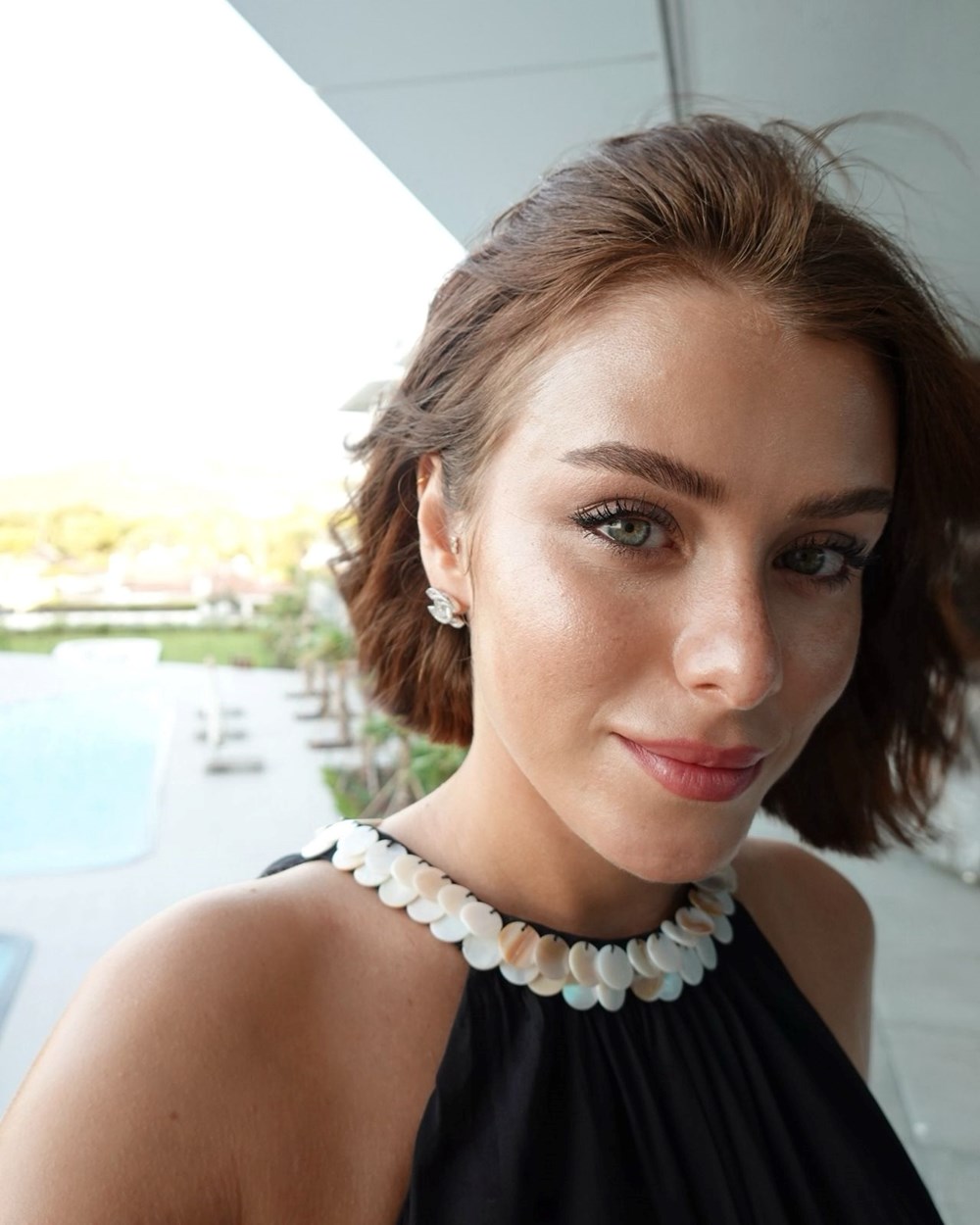 Hande Erçel yeni sineması için imaj tazeledi (Ünlülerin değişimi) 126 1uA3xDgxhk21Vev1i XFWw