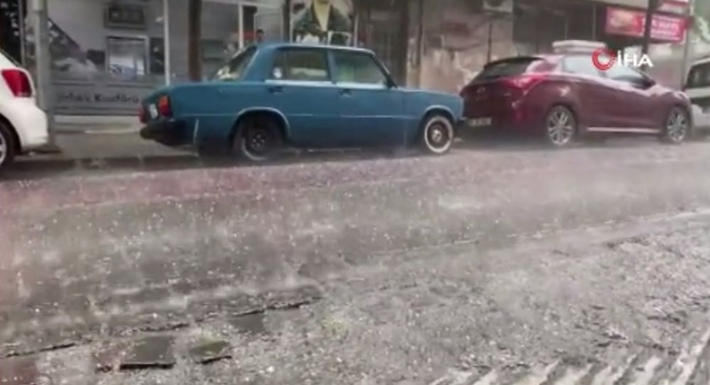 İstanbul'da kuvvetli yağmur: Yenibosna'da su baskını - 10