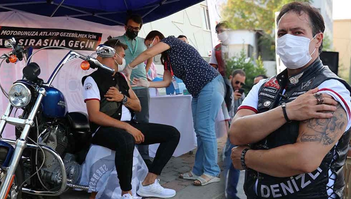 Örnek olmak için sıraya girdiler