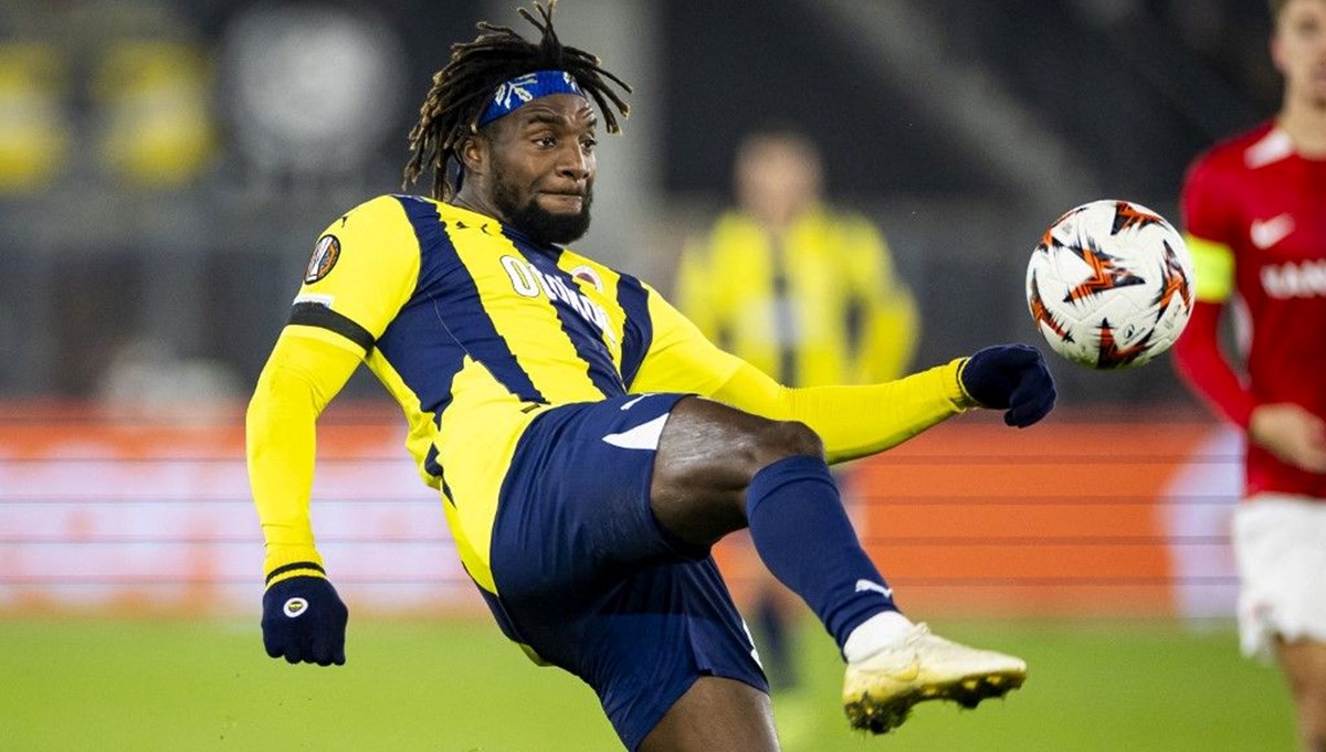 Mourinho - Maximin gerilimi sonrası karar: Kadro dışı beklenirken sürpriz Mourinho - Maximin gerilimi sonrası karar: Kadro dışı beklenirken sürpriz
