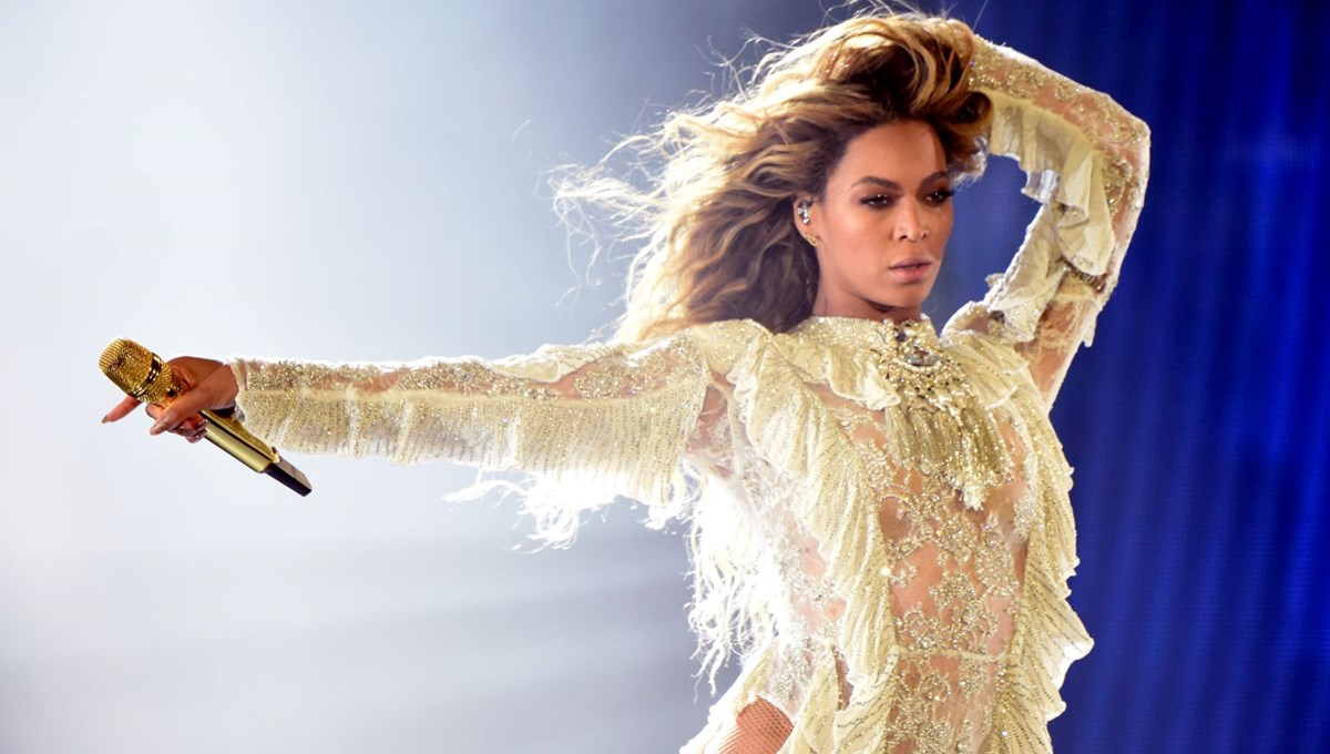 Beyonce'nin annesi Tina talk şov programına başlıyor