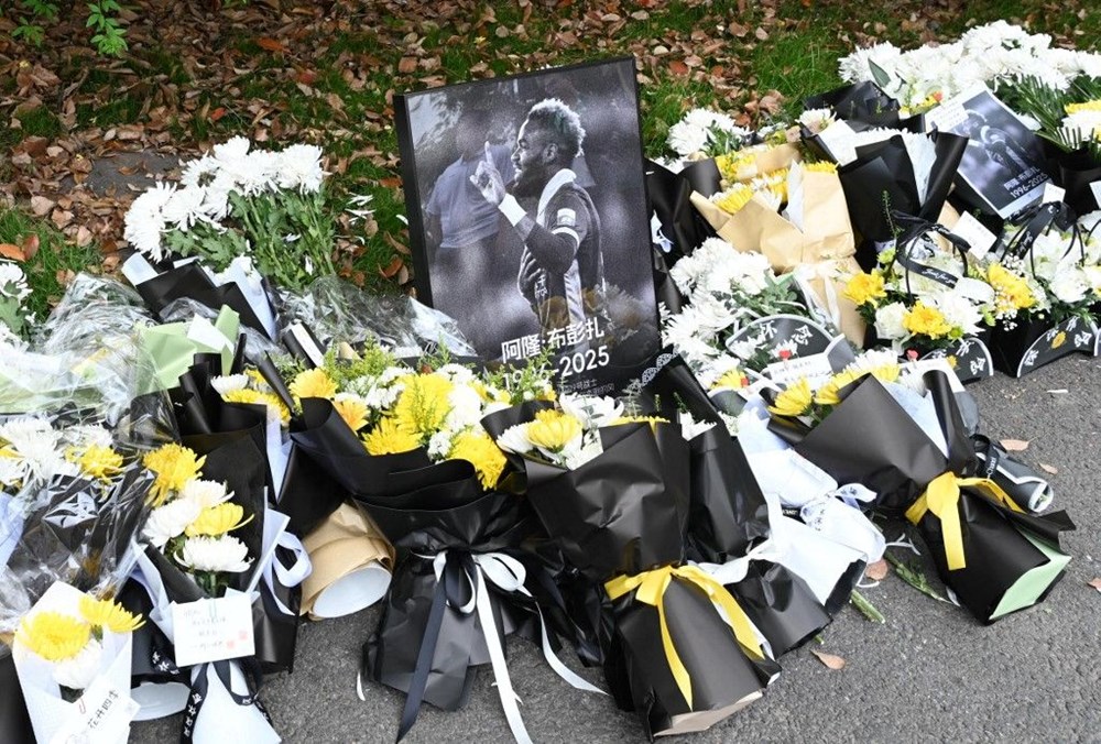 Boupendza'nın hayatını kaybettiği gün oynanan maçta ekip arkadaşlarına büyük reaksiyon: Gol sonrası kutlama krizi 76 2 DMwO272EuWDcip0C2Rbg