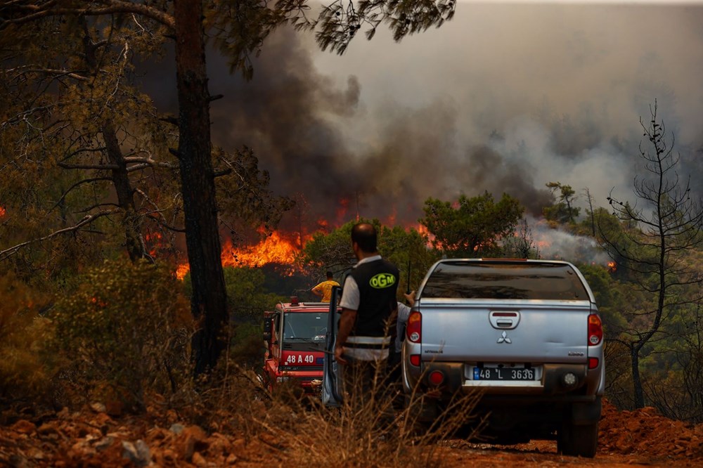 Marmaris'te orman yangını: Müdahale devam ediyor - 18