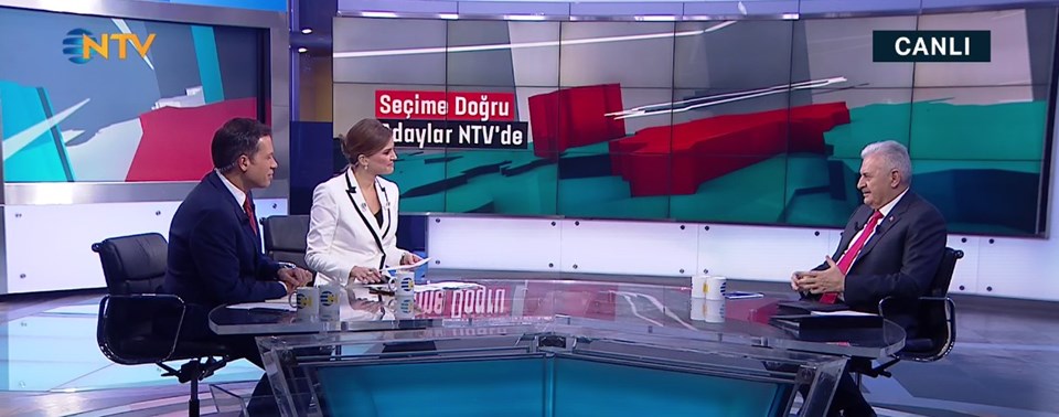 AK Parti'nin İstanbul adayı Binali Yıldırım, NTV canlı yayınında Ahmed Arpat ve Simge Fıstıkoğlu'nun sorularını yanıtladı.