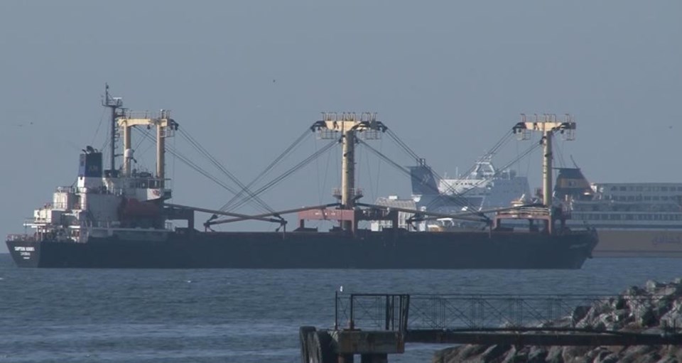 İstanbul Boğazı'nda iki gemi çarpıştı - 1
