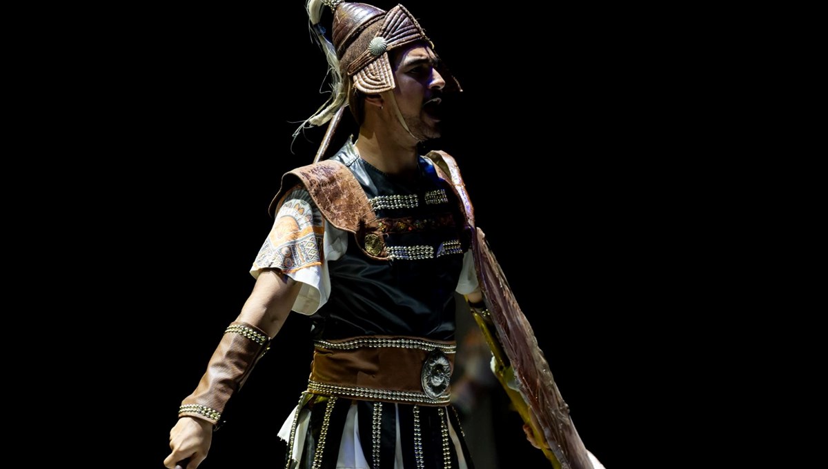 Anadolu Ateşi, Troya destanını 17 yıldır dünya sahnelerinde anlatıyor