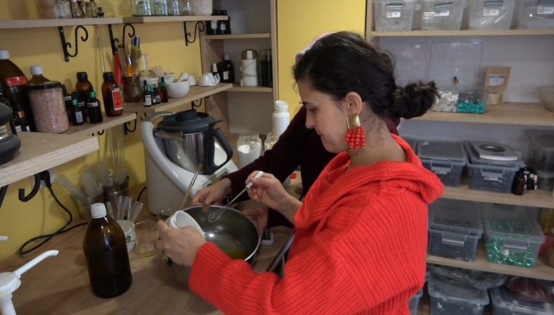 İstanbul'u terk etti, kendi işini kurdu: Çocukluk hayâliydi şimdi siparişlere yetişemiyor