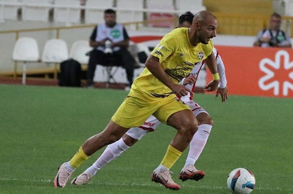 Süper Lig'de gol krallığında kıyasıya yarış: Immobile, Dzeko, Banza ve Osimhen'in kaç golü var? - 10