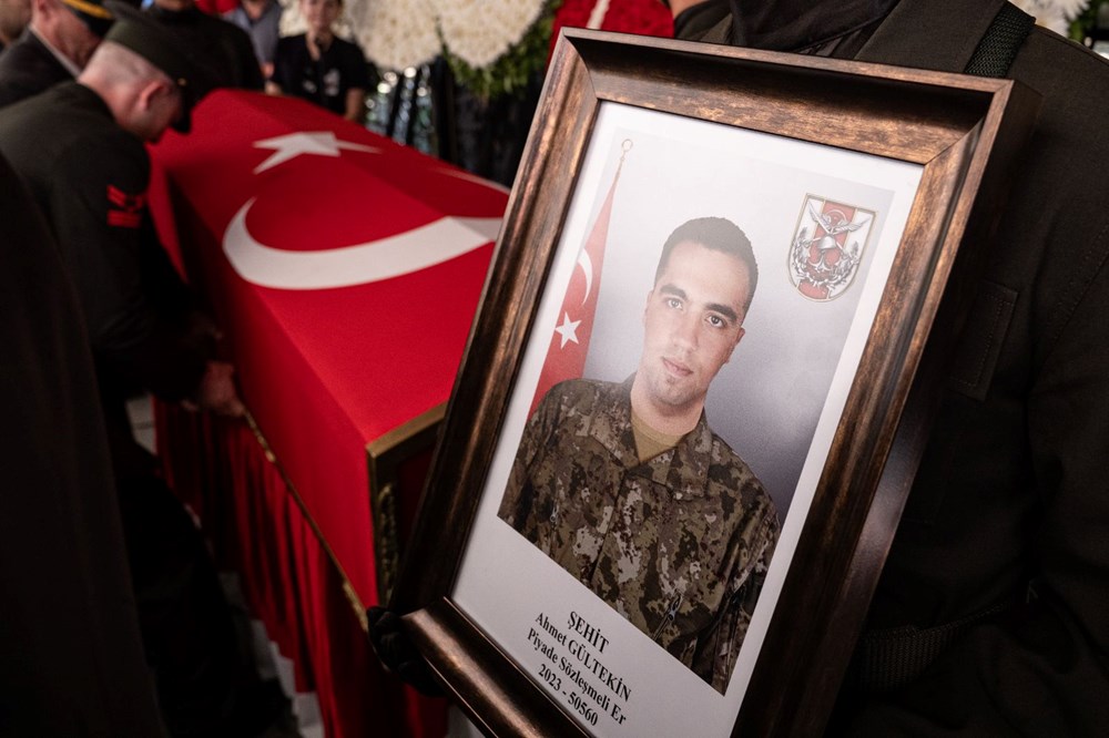 Şehitlerin yarım kalan öyküleri: Türkiye şehitlerini uğurluyor - 22