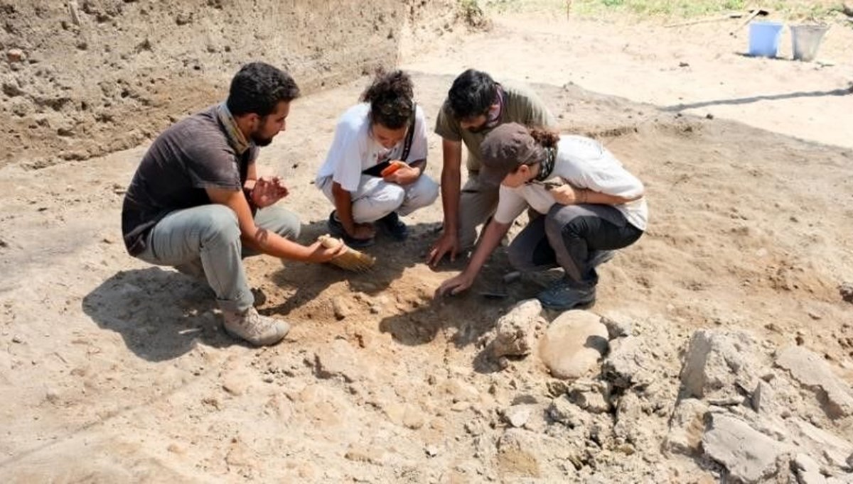 Samsun'da tarihe ışık tutan kazı | 4 yeni mezar yeri bulundu