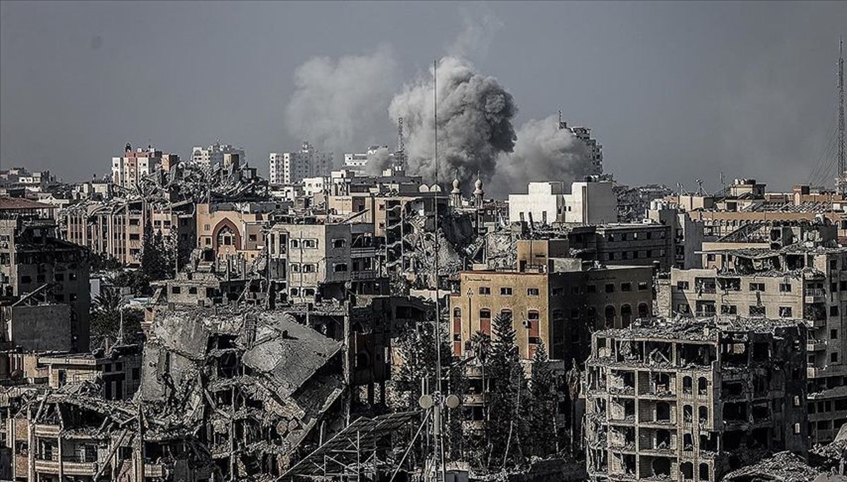 Gazze'de savaşın 221. günü: Gazze'nin hem kuzey hem güney ucunda şiddetli çatışmalar var