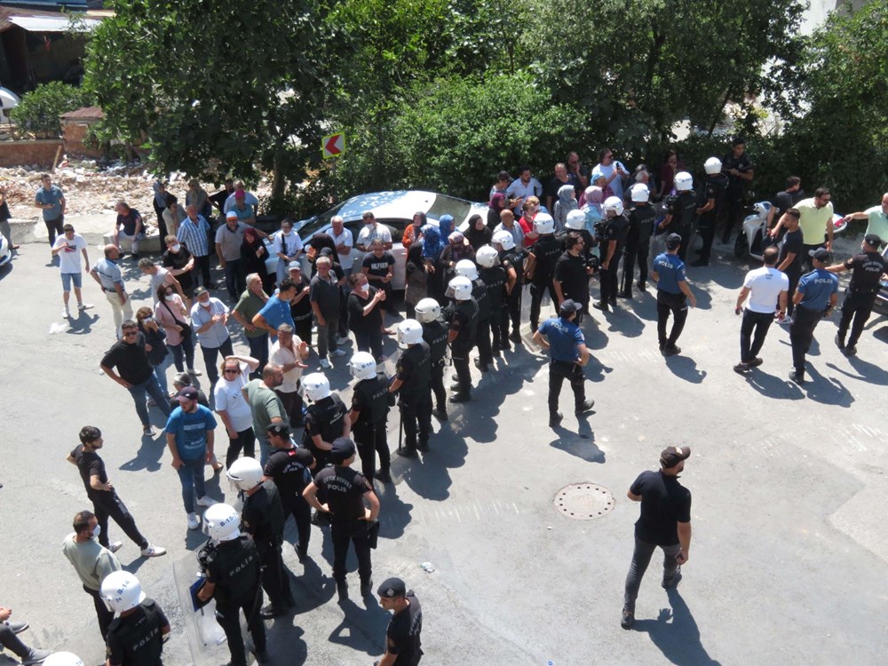 Beykoz'da olaylı yıkım - 1