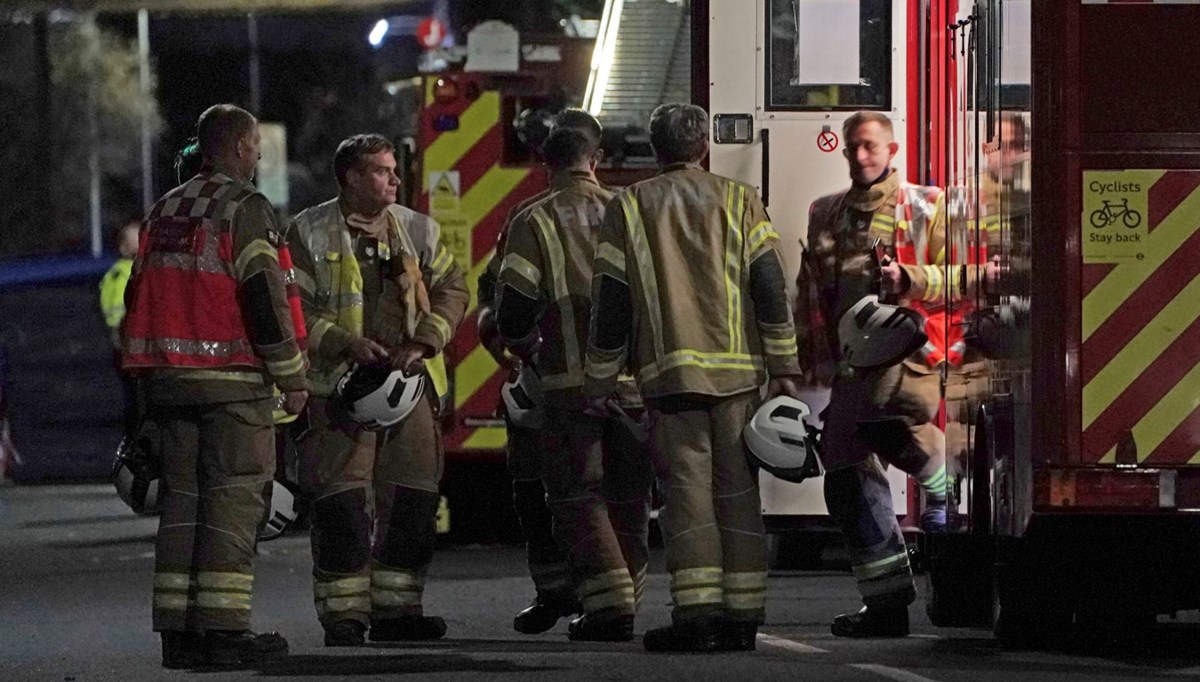 Londra'da yangın faciası: 4 çocuk yaşamını yitirdi