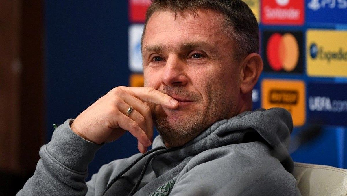 Eski Fenerbahçeli Serhiy Rebrov Ukrayna Milli Futbol Takımı'nda Eski Fenerbahçeli Serhiy Rebrov Ukrayna Milli Futbol Takımı'nda